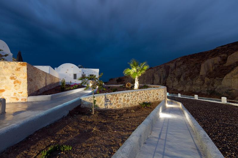 Desiterra Resort Suites & Villas Karterados  Exterior photo